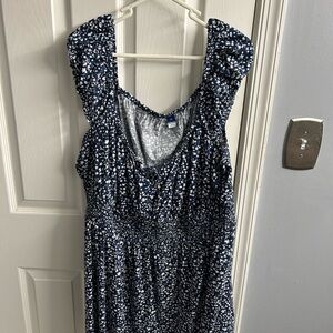 Plus size mini dress, perfect for spring!